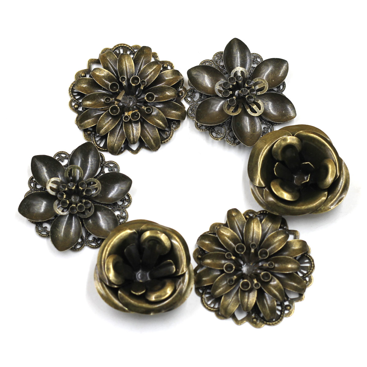 Craft Embellishment - 6 szt. Ozdoby połączenie kwiatowy wzór