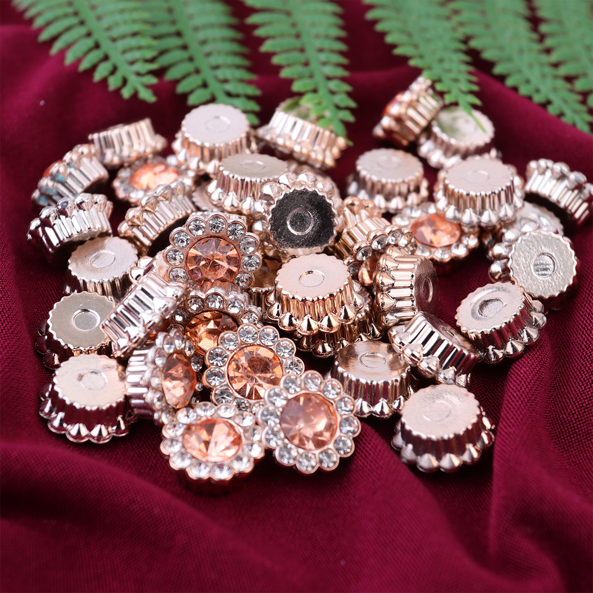 50 sztuk ozdób w kształcie per – Embellishment Glue Craft recenzja i cena